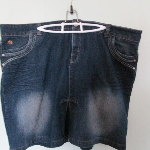 Love & Legend Denim Skorts - Picture 1 of 4